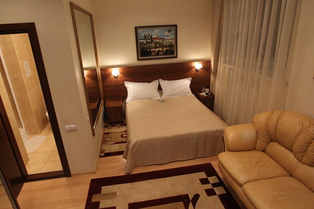 فندق Zaporizhiaفي  Zlata Praha الغرفة الصورة